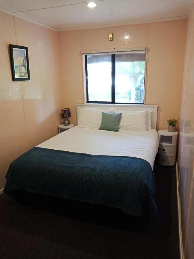 Motuoapa Bay Chalets Turangi Ruang foto